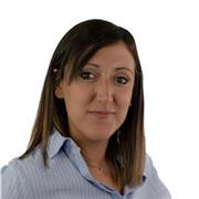 Insegnante bilingue francese, ho studiato e lavorato 9 anni in Francia a Bordeaux e Parigi